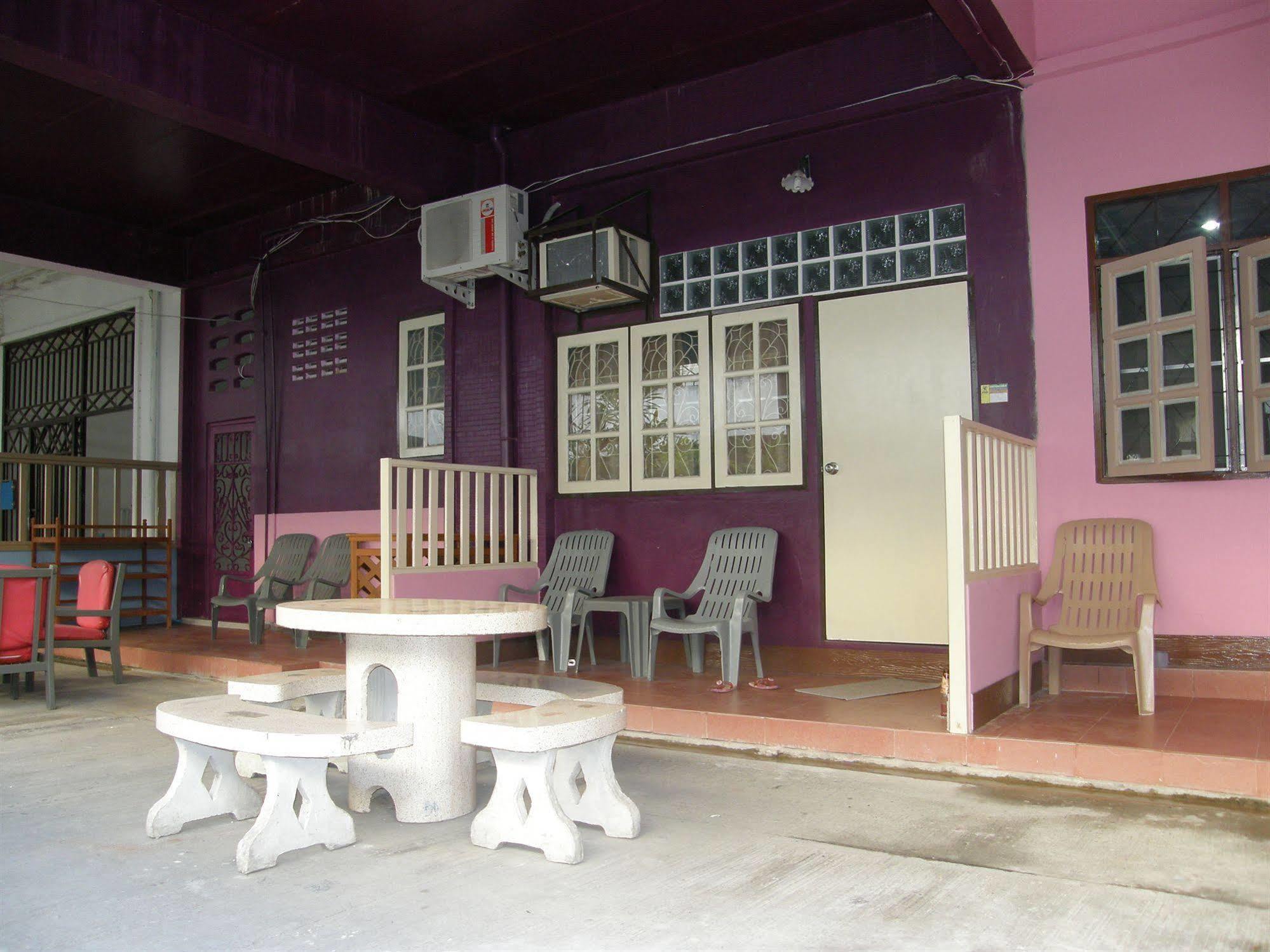 Anchana House Jomtien Beach Exterior foto
